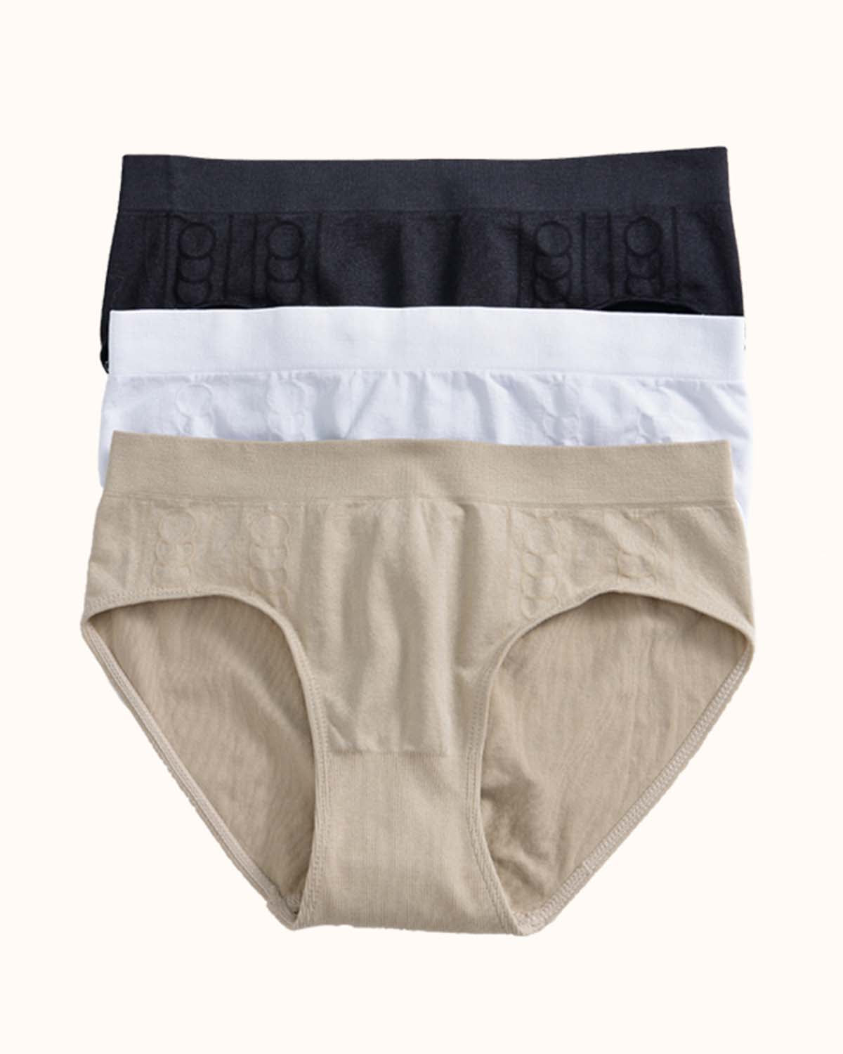 MEDIUM CUT SEAMLESS PANTIES 9010